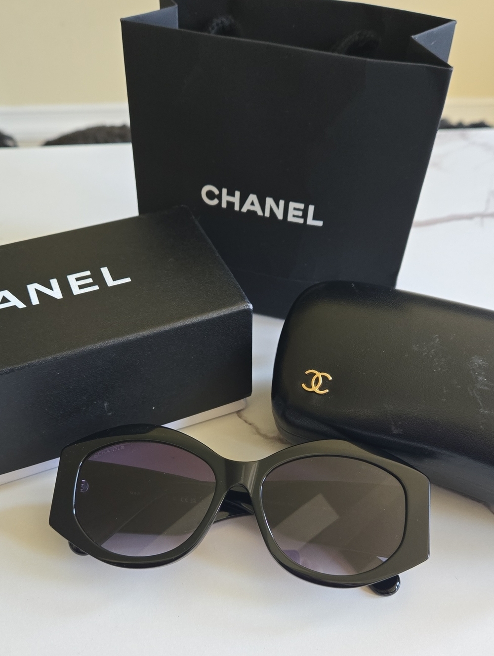 CHANEL Oversized Black Rounded Cat-Eye Sunglasses with Dark Lenses